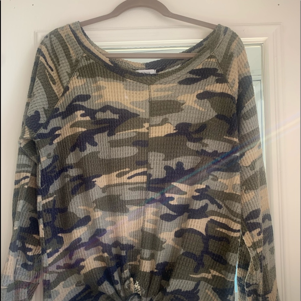 Cherish brand camo soft slub knit top with front bottom tie